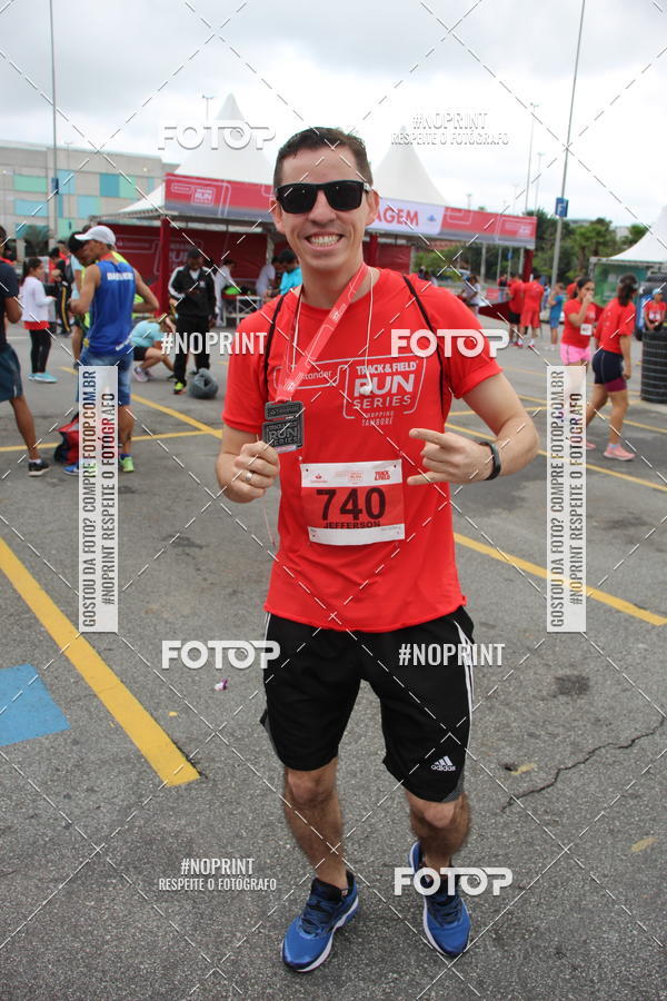 Buy your photos of the eventSantander Track & Field Run Series - Shopping Tambor on Fotop