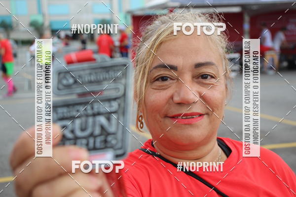 Buy your photos of the eventSantander Track & Field Run Series - Shopping Tambor on Fotop