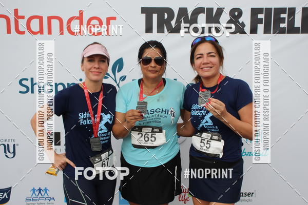 Buy your photos of the eventSantander Track & Field Run Series - Shopping Tambor on Fotop