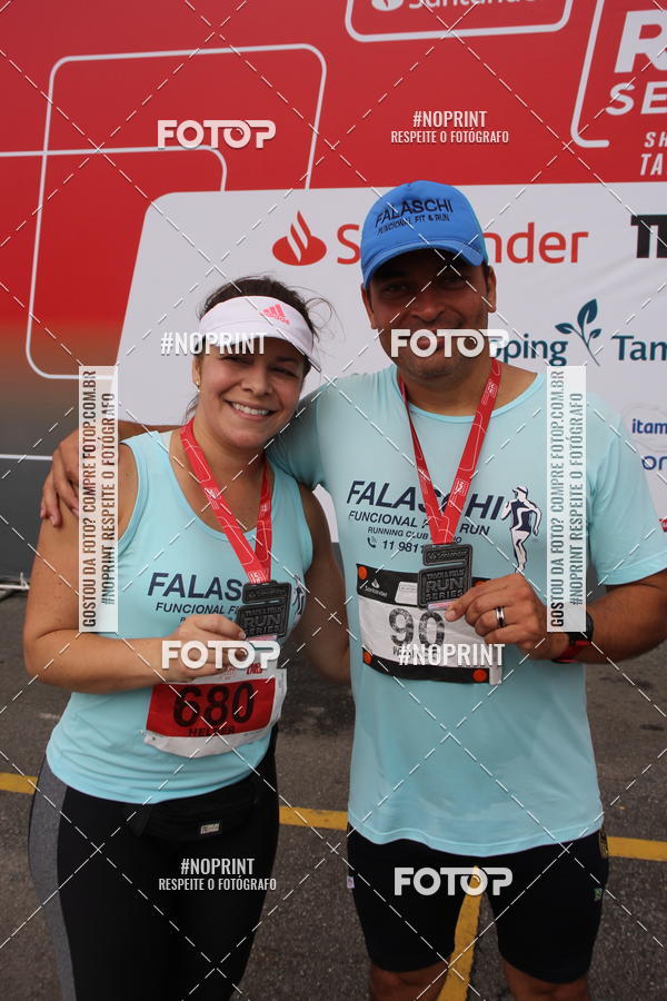 Buy your photos of the eventSantander Track & Field Run Series - Shopping Tambor on Fotop