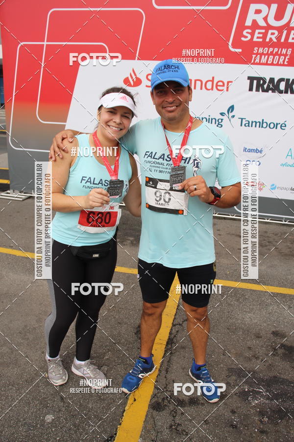 Buy your photos of the eventSantander Track & Field Run Series - Shopping Tambor on Fotop