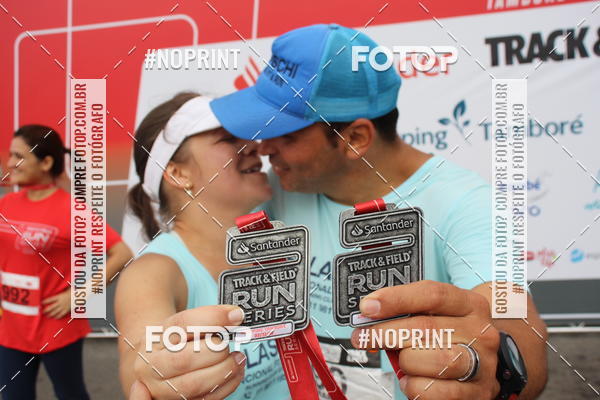 Buy your photos of the eventSantander Track & Field Run Series - Shopping Tambor on Fotop