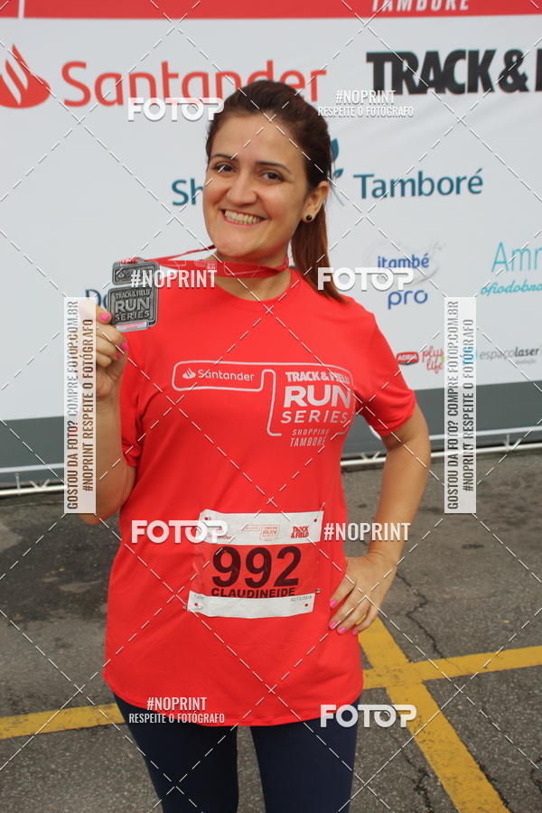 Buy your photos of the eventSantander Track & Field Run Series - Shopping Tambor on Fotop