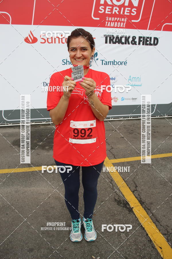 Buy your photos of the eventSantander Track & Field Run Series - Shopping Tambor on Fotop