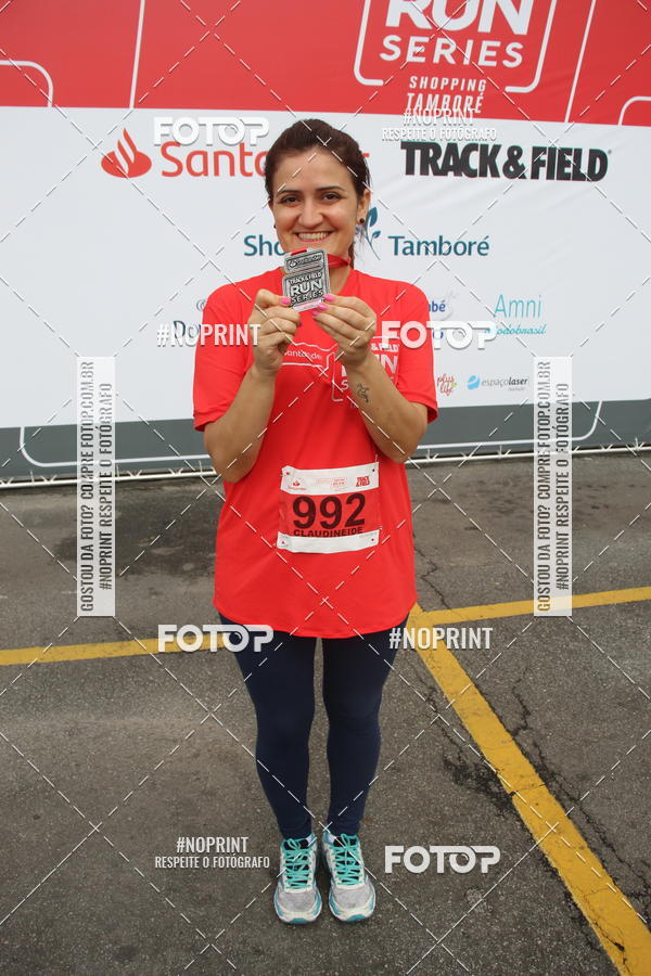Buy your photos of the eventSantander Track & Field Run Series - Shopping Tambor on Fotop
