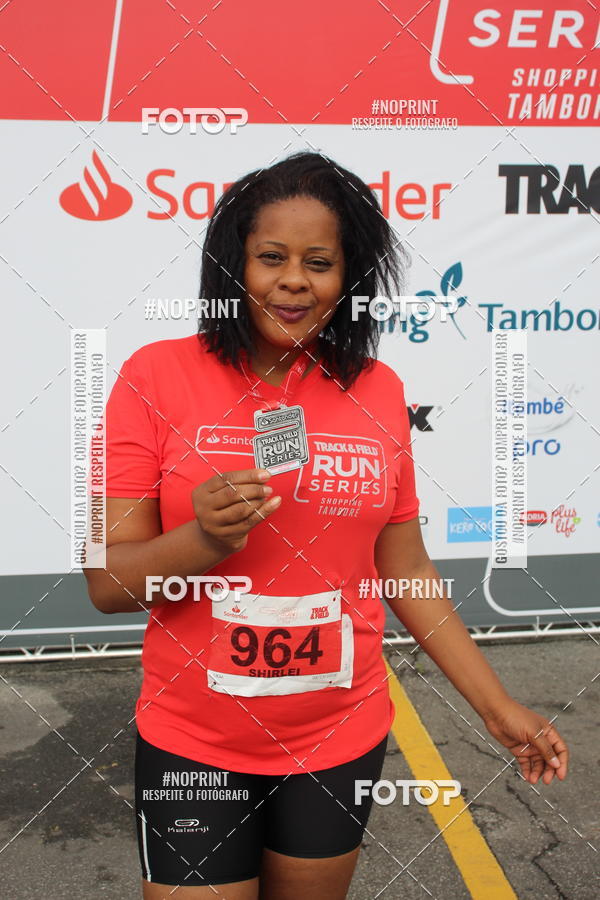 Buy your photos of the eventSantander Track & Field Run Series - Shopping Tambor on Fotop