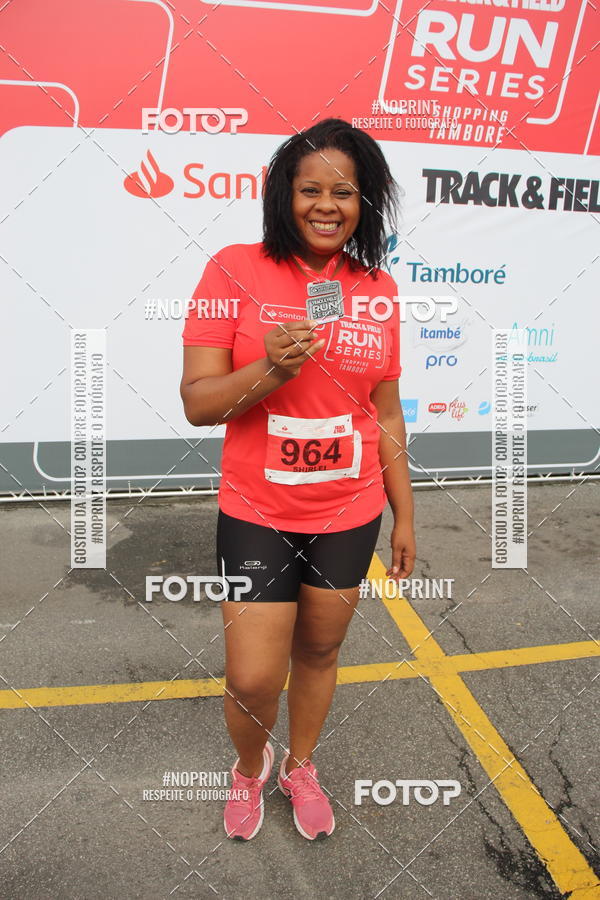 Buy your photos of the eventSantander Track & Field Run Series - Shopping Tambor on Fotop