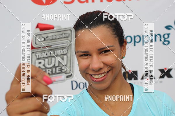 Buy your photos of the eventSantander Track & Field Run Series - Shopping Tambor on Fotop