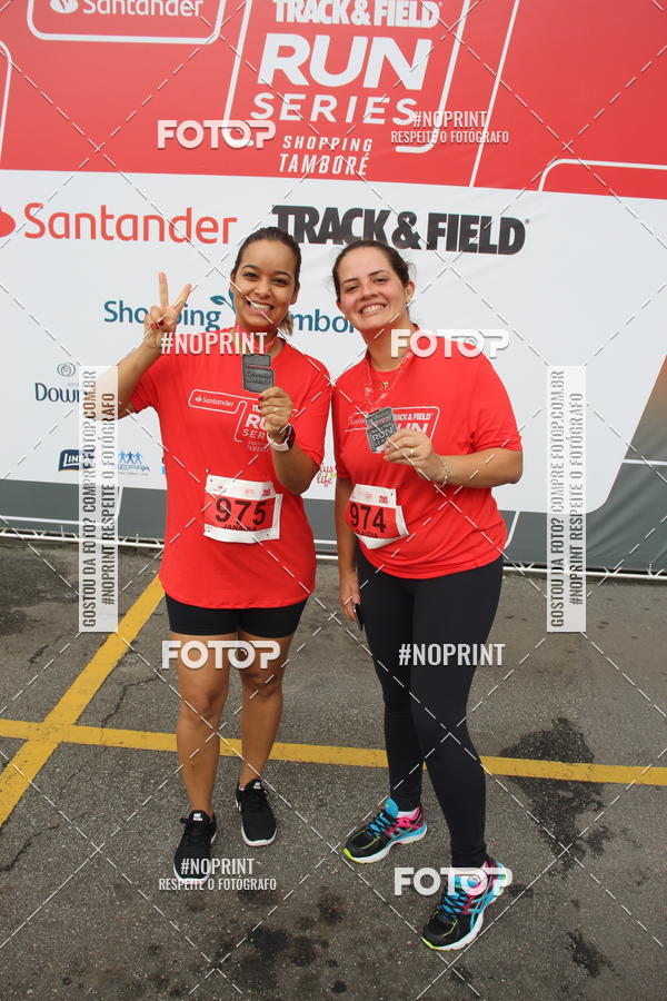 Buy your photos of the eventSantander Track & Field Run Series - Shopping Tambor on Fotop