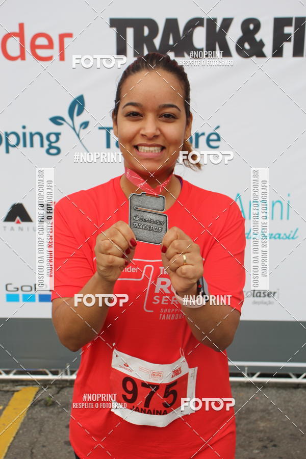 Buy your photos of the eventSantander Track & Field Run Series - Shopping Tambor on Fotop