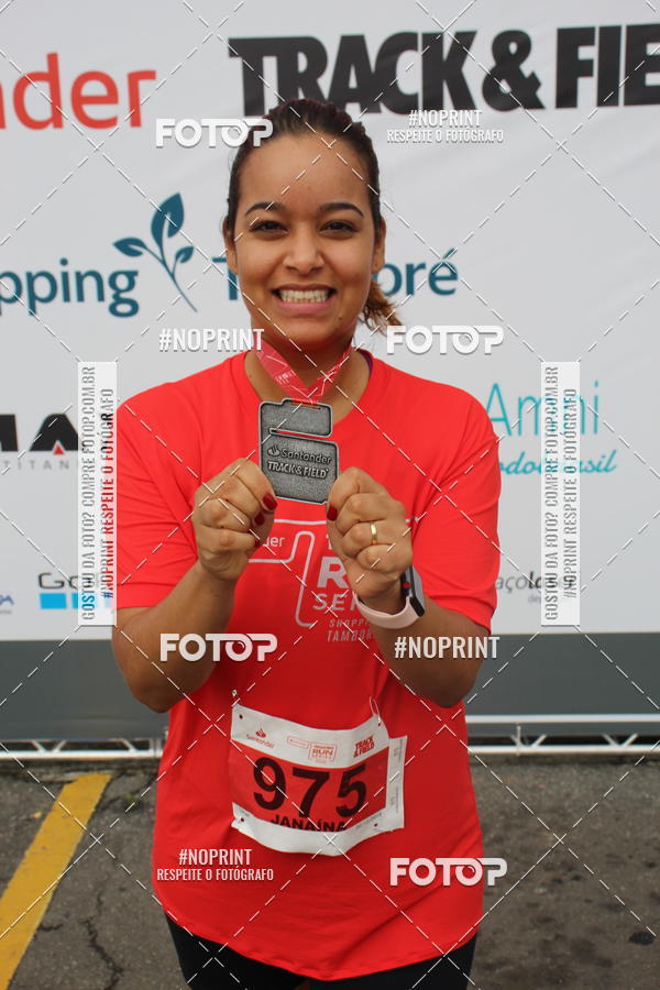 Buy your photos of the eventSantander Track & Field Run Series - Shopping Tambor on Fotop