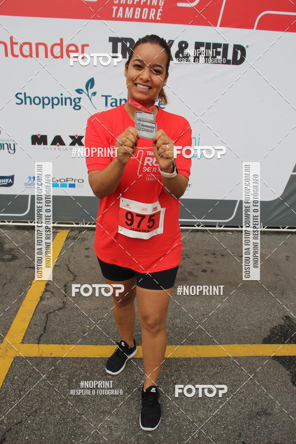 Buy your photos of the eventSantander Track & Field Run Series - Shopping Tambor on Fotop