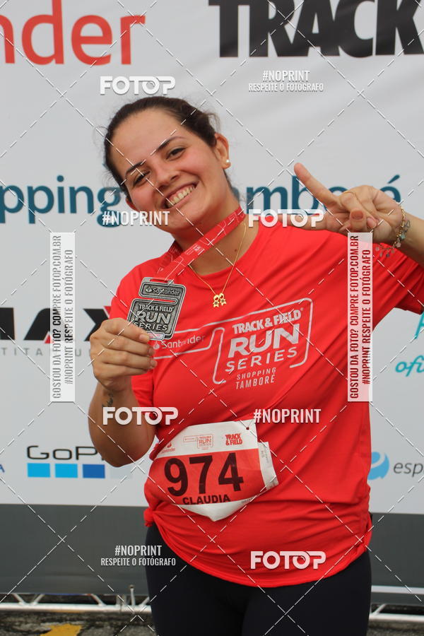 Buy your photos of the eventSantander Track & Field Run Series - Shopping Tambor on Fotop