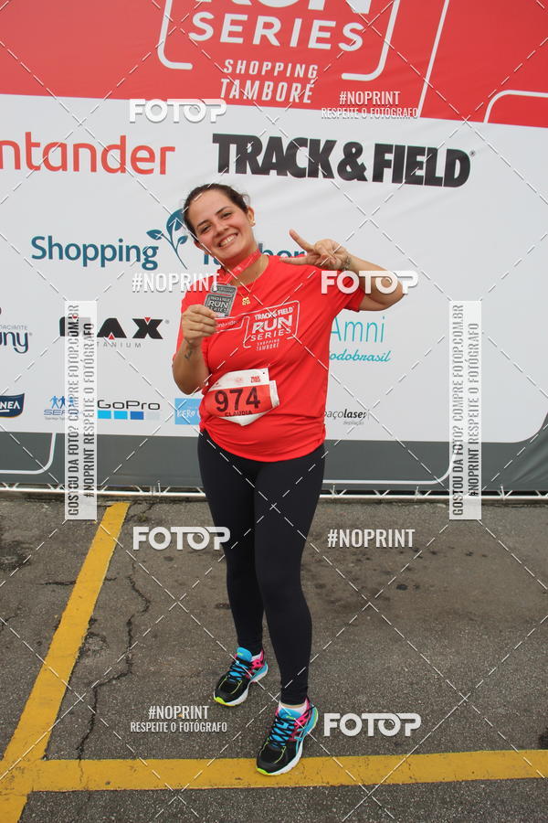 Buy your photos of the eventSantander Track & Field Run Series - Shopping Tambor on Fotop
