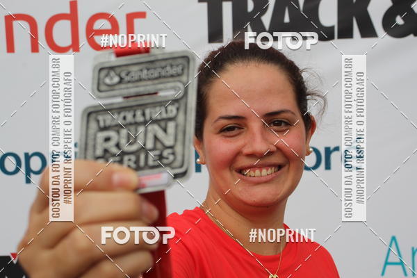 Buy your photos of the eventSantander Track & Field Run Series - Shopping Tambor on Fotop