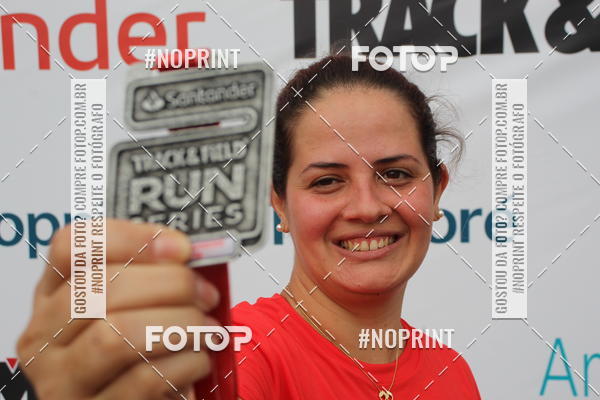 Buy your photos of the eventSantander Track & Field Run Series - Shopping Tambor on Fotop
