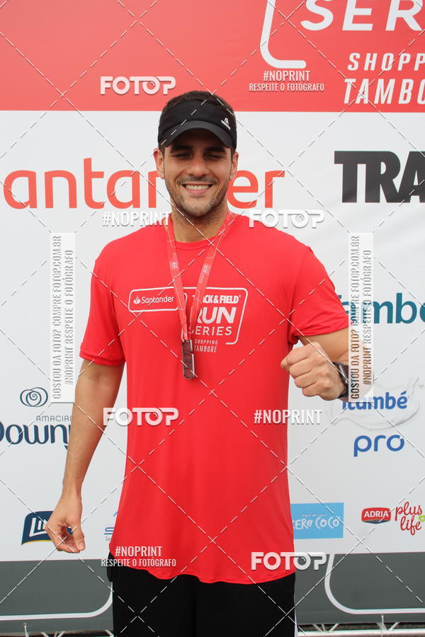 Buy your photos of the eventSantander Track & Field Run Series - Shopping Tambor on Fotop