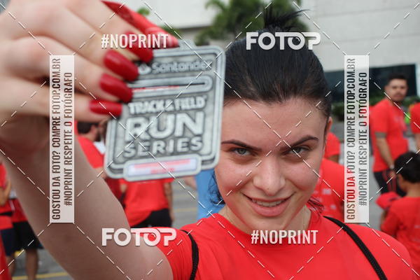 Buy your photos of the eventSantander Track & Field Run Series - Shopping Tambor on Fotop