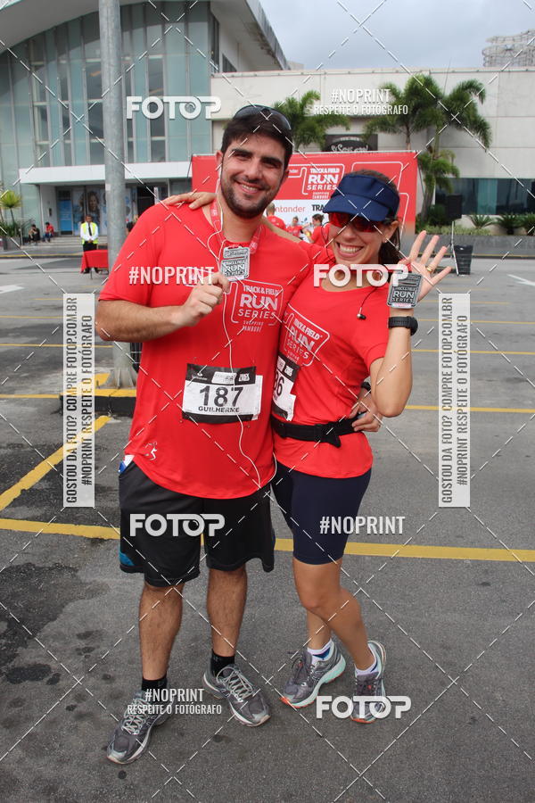 Buy your photos of the eventSantander Track & Field Run Series - Shopping Tambor on Fotop