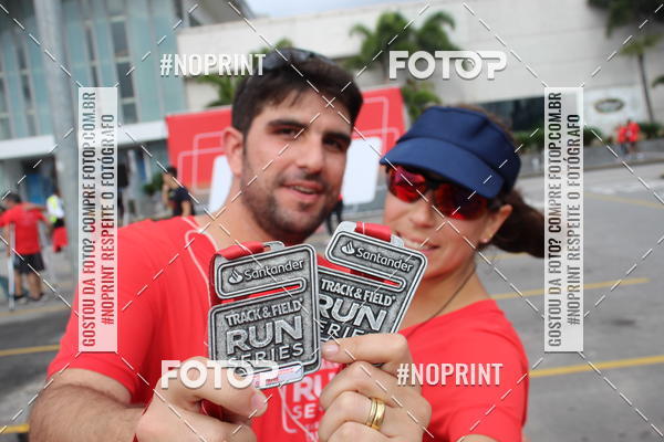 Buy your photos of the eventSantander Track & Field Run Series - Shopping Tambor on Fotop