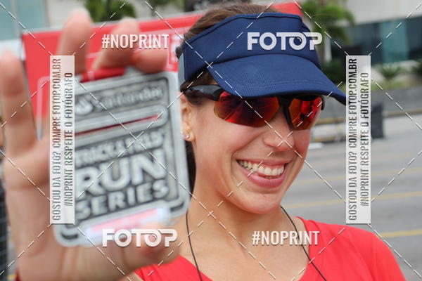 Buy your photos of the eventSantander Track & Field Run Series - Shopping Tambor on Fotop