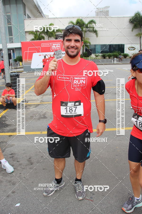 Buy your photos of the eventSantander Track & Field Run Series - Shopping Tambor on Fotop