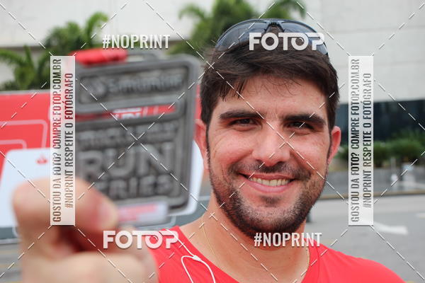 Buy your photos of the eventSantander Track & Field Run Series - Shopping Tambor on Fotop