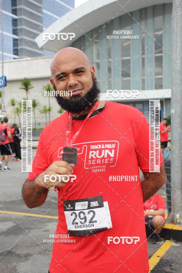 Buy your photos of the eventSantander Track & Field Run Series - Shopping Tambor on Fotop