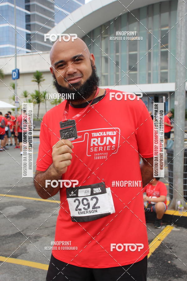 Buy your photos of the eventSantander Track & Field Run Series - Shopping Tambor on Fotop