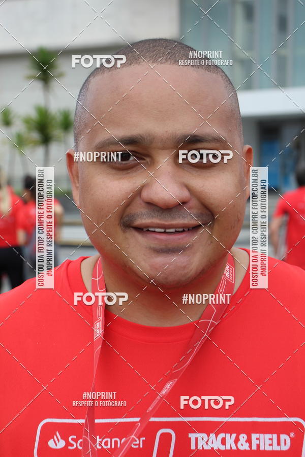 Buy your photos of the eventSantander Track & Field Run Series - Shopping Tambor on Fotop