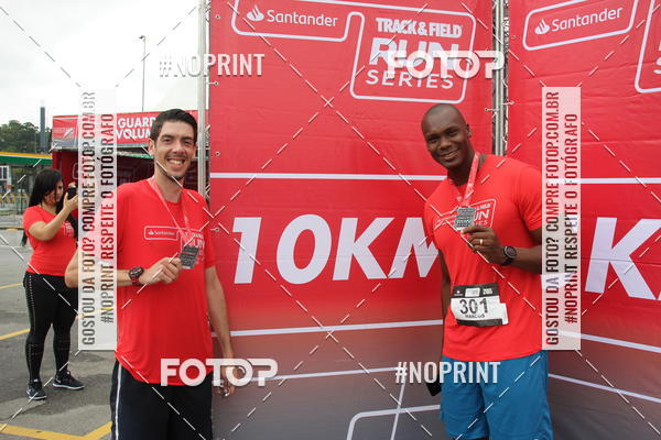 Buy your photos of the eventSantander Track & Field Run Series - Shopping Tambor on Fotop