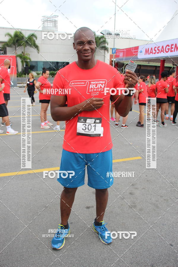 Buy your photos of the eventSantander Track & Field Run Series - Shopping Tambor on Fotop