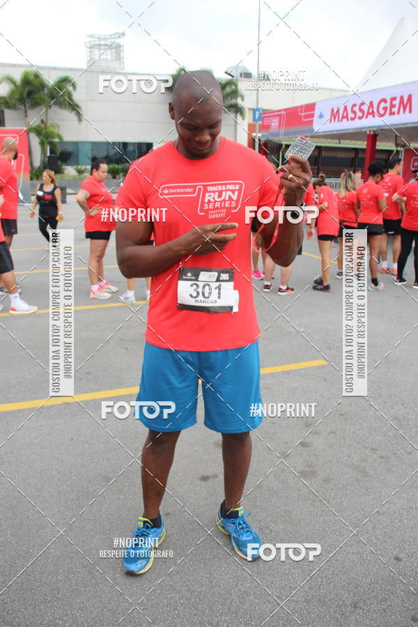 Buy your photos of the eventSantander Track & Field Run Series - Shopping Tambor on Fotop