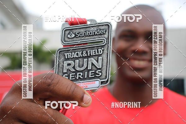 Buy your photos of the eventSantander Track & Field Run Series - Shopping Tambor on Fotop