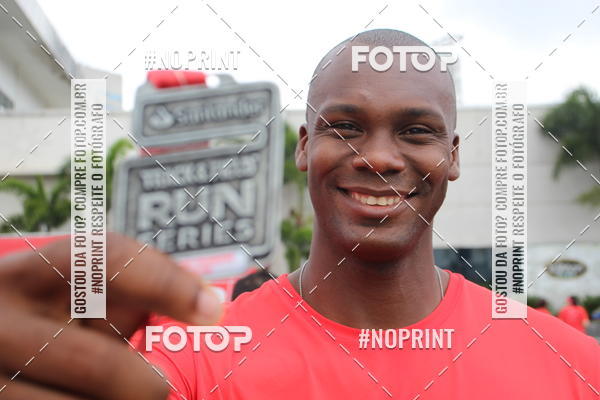 Buy your photos of the eventSantander Track & Field Run Series - Shopping Tambor on Fotop