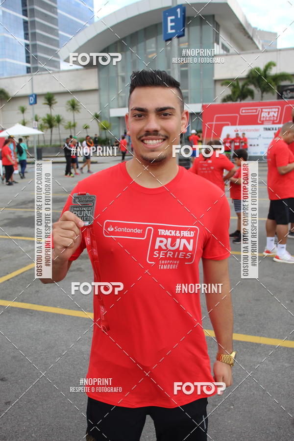 Buy your photos of the eventSantander Track & Field Run Series - Shopping Tambor on Fotop