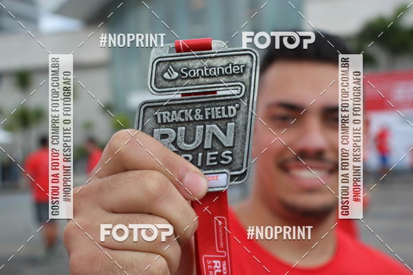 Buy your photos of the eventSantander Track & Field Run Series - Shopping Tambor on Fotop