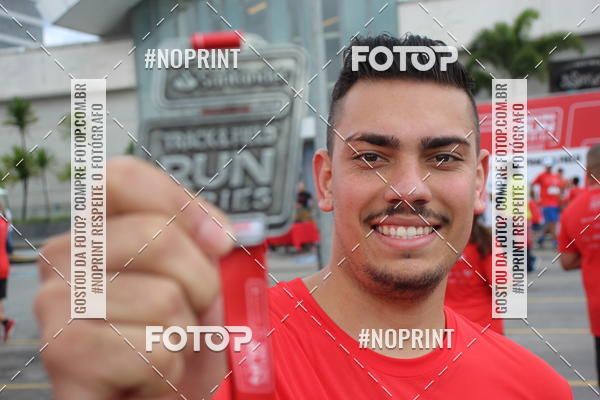 Buy your photos of the eventSantander Track & Field Run Series - Shopping Tambor on Fotop