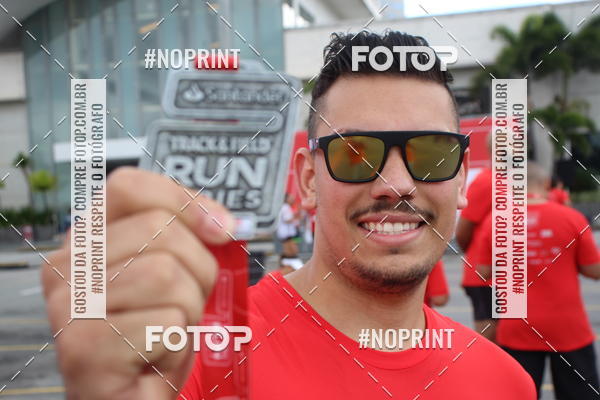 Buy your photos of the eventSantander Track & Field Run Series - Shopping Tambor on Fotop