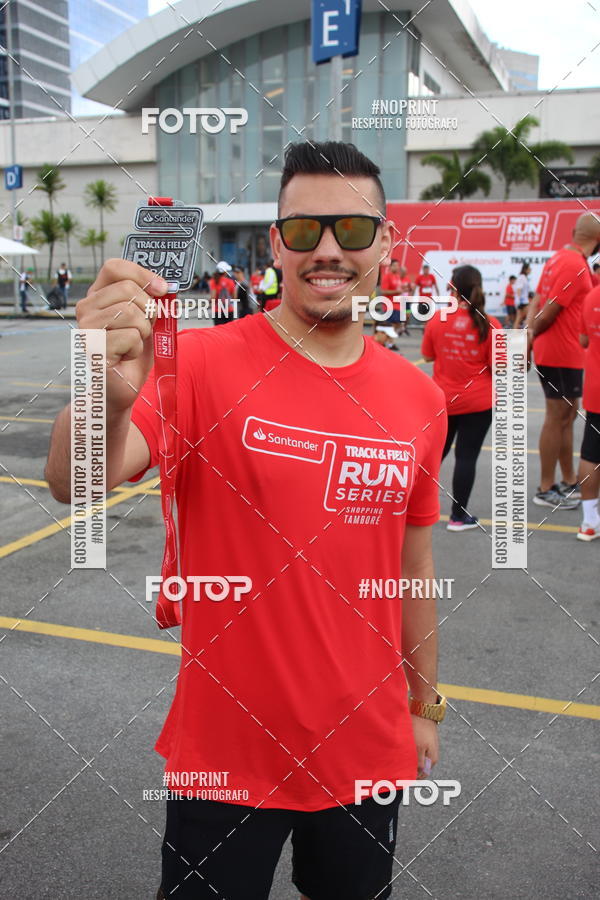 Buy your photos of the eventSantander Track & Field Run Series - Shopping Tambor on Fotop