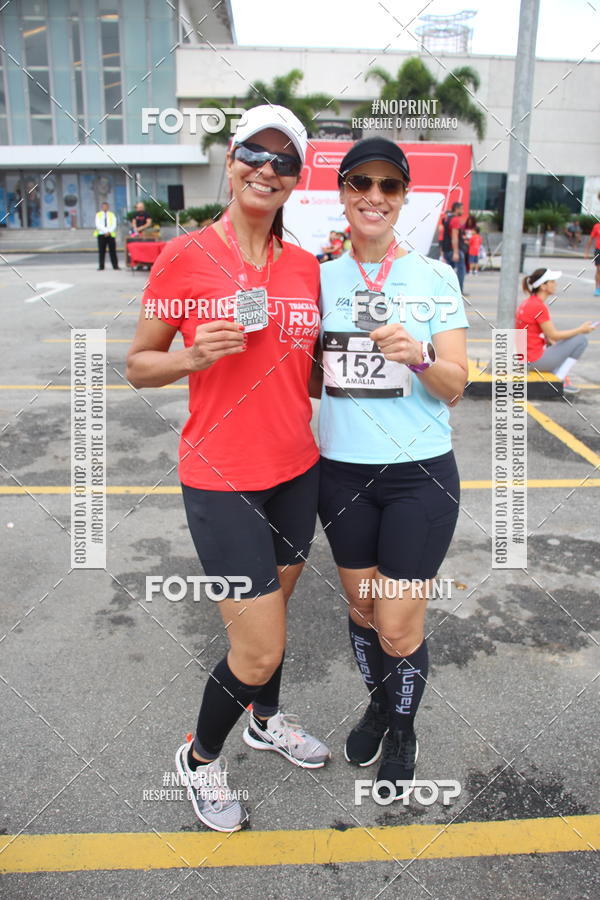 Buy your photos of the eventSantander Track & Field Run Series - Shopping Tambor on Fotop