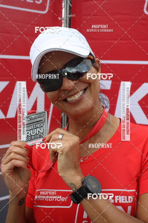 Buy your photos of the eventSantander Track & Field Run Series - Shopping Tambor on Fotop