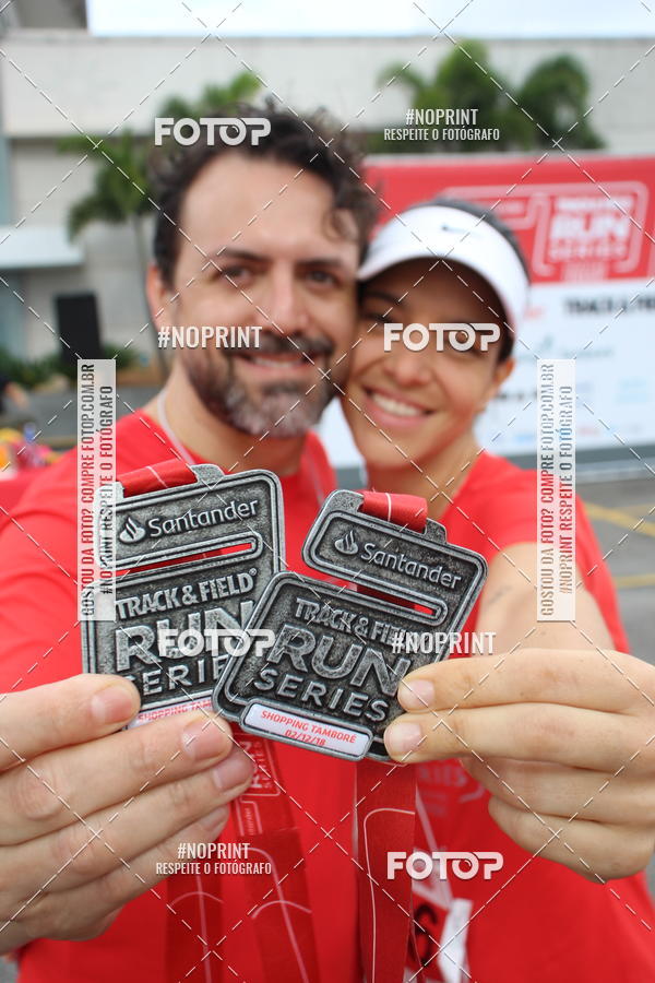 Buy your photos of the eventSantander Track & Field Run Series - Shopping Tambor on Fotop