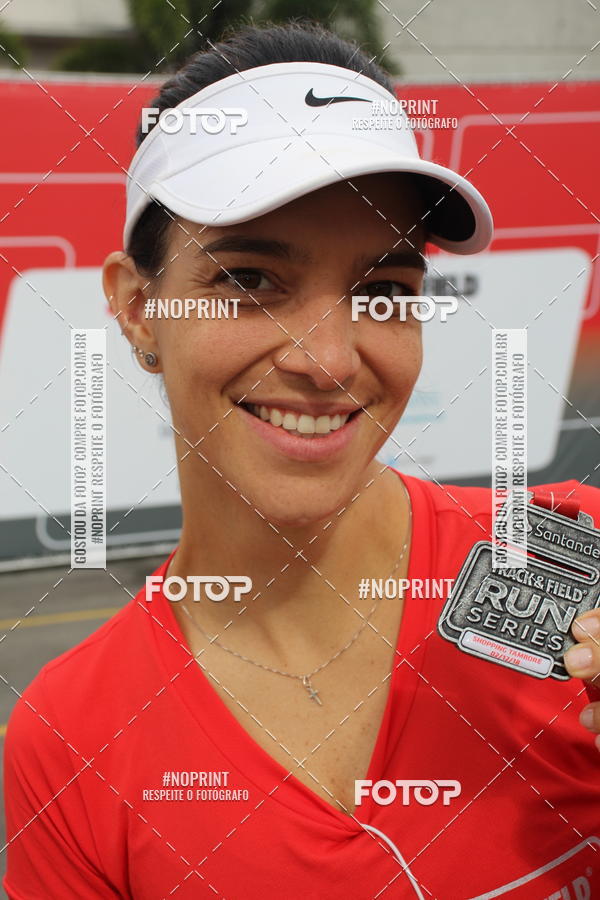 Buy your photos of the eventSantander Track & Field Run Series - Shopping Tambor on Fotop