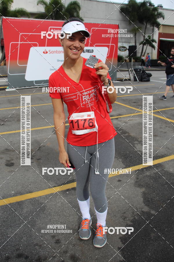 Buy your photos of the eventSantander Track & Field Run Series - Shopping Tambor on Fotop