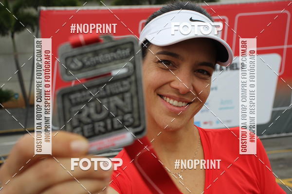 Buy your photos of the eventSantander Track & Field Run Series - Shopping Tambor on Fotop