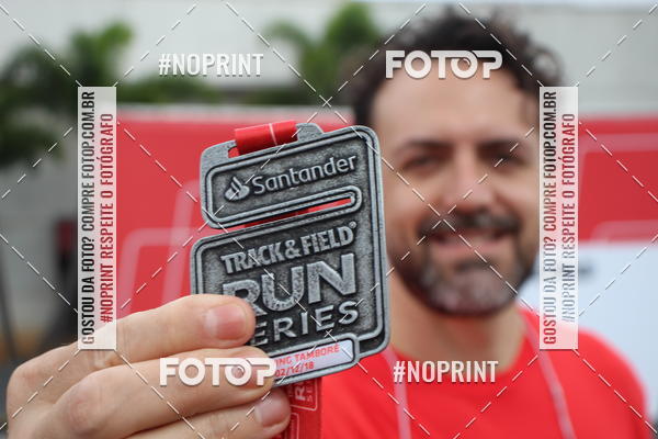 Buy your photos of the eventSantander Track & Field Run Series - Shopping Tambor on Fotop
