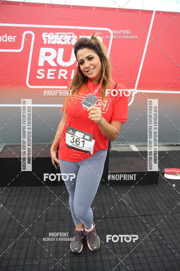 Buy your photos of the eventSantander Track & Field Run Series - Shopping Tambor on Fotop