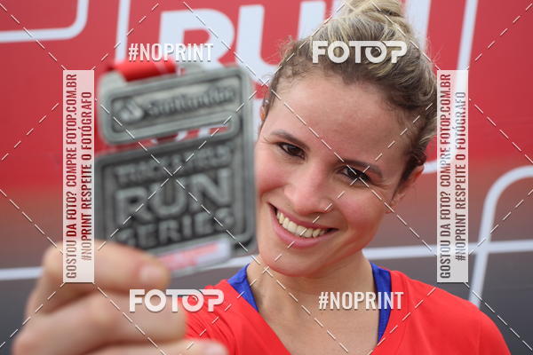 Buy your photos of the eventSantander Track & Field Run Series - Shopping Tambor on Fotop