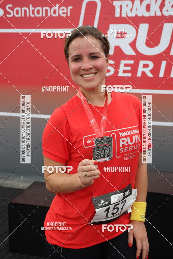 Buy your photos of the eventSantander Track & Field Run Series - Shopping Tambor on Fotop